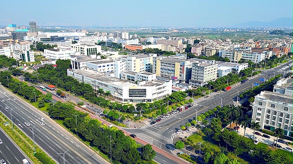 灵科超声波外景