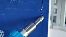 灵科超声波-超声波切割塑料