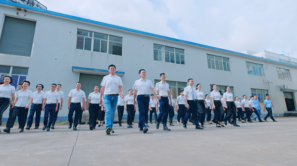 灵科超声波团队