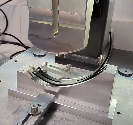 耳机带超声波焊接