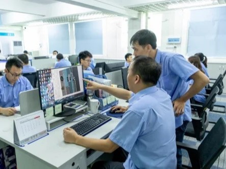 灵科超声波行业第一家打造领尖技术，精密稳定超声波焊接机厂家