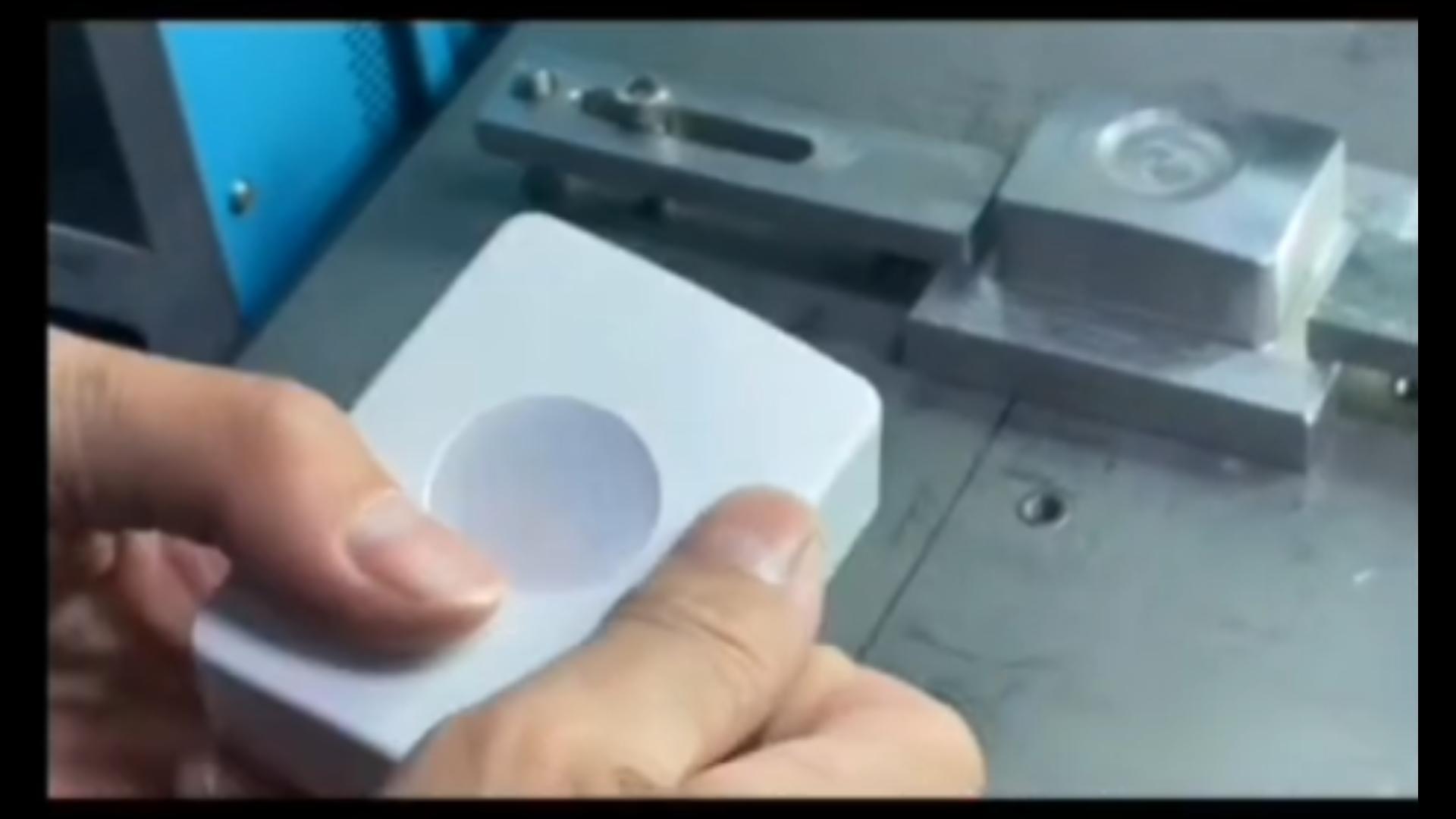 灵科超声波-<i style='color:red'>投光灯焊接</i>