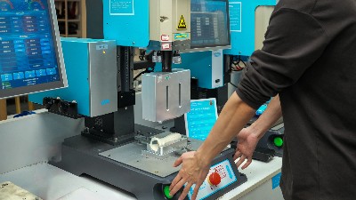 灵科超声波焊接技术在色带外壳生产中的核心优势