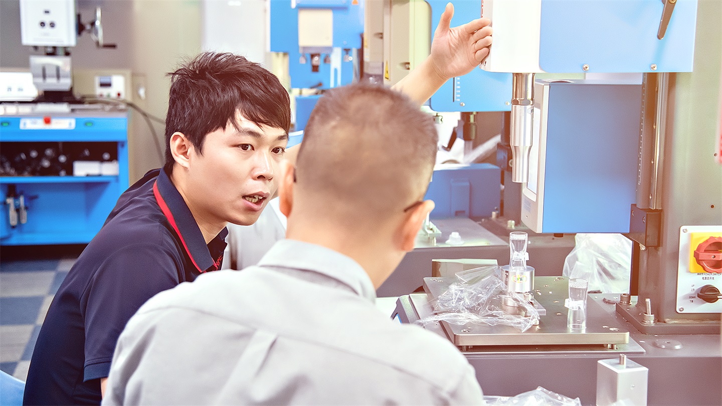 <i style='color:red'>杜肯超声波</i>焊接机升降丝杆磨损？找准原因，恢复高效运转！