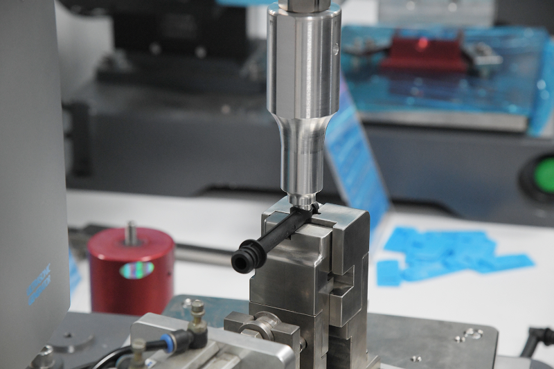 汽车油路管道配件