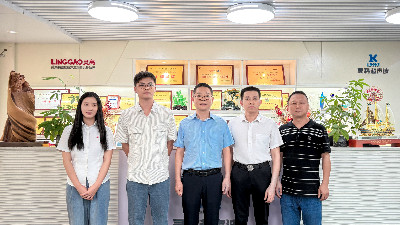 坦洲镇镇长张才合率队莅临灵科超声波<i style='color:red'>走访调研</i>