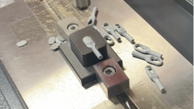 电子按键超声波焊接