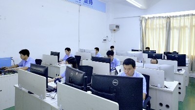 超声波焊接机：<i style='color:red'>电器插头</i>焊接的可靠之选