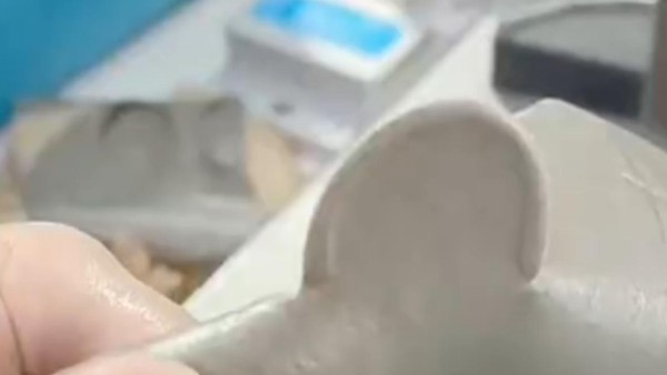 灵科超声波-牛皮<i style='color:red'>布料焊接</i>