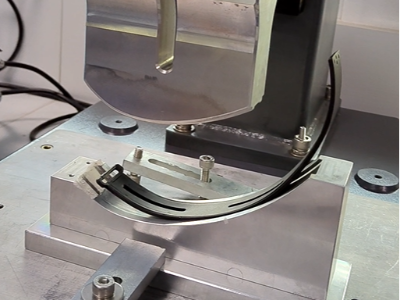 耳机带超声波焊接