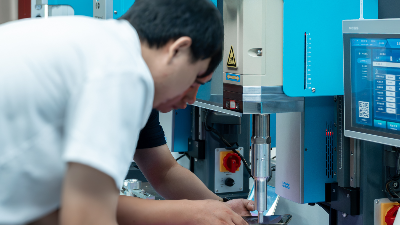 探访隐形冠军灵科超声波：一台<i style='color:red'>伺服焊接机</i>里的全球野心