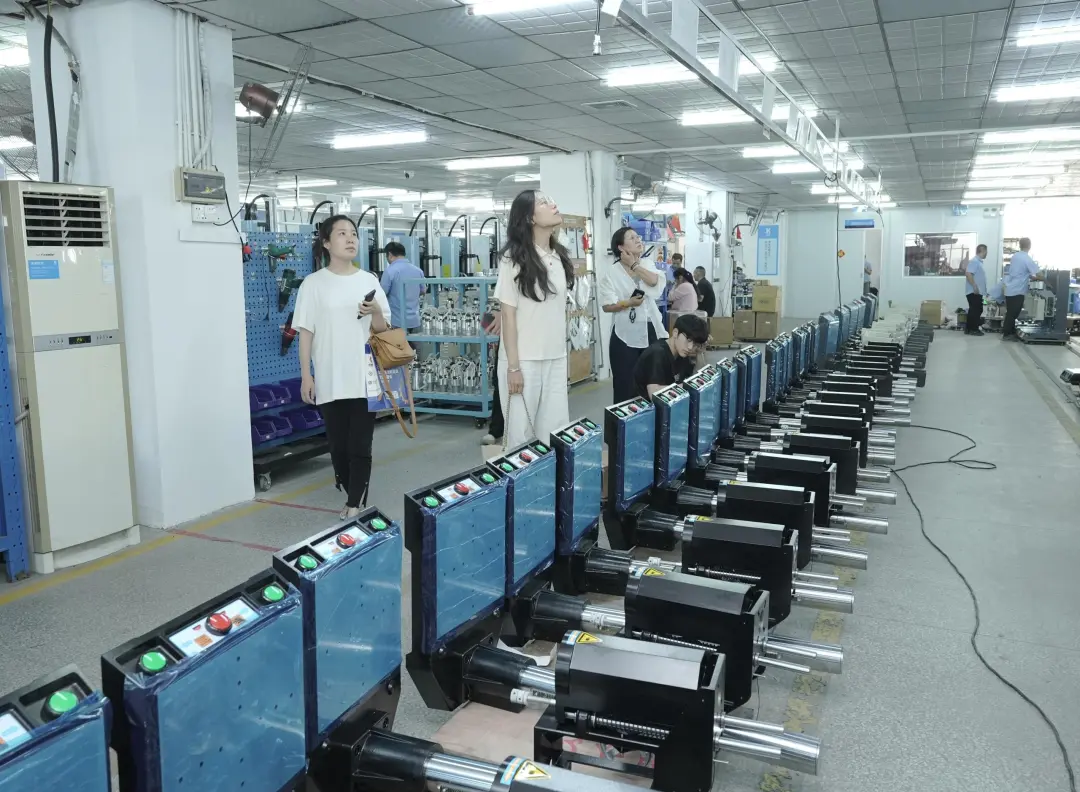 政企学界半年来访50+次！这家超声波龙头企业的