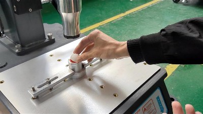 超声波焊接机在ABS材质小圆球<i style='color:red'>玩具焊接</i>应用的技术详解